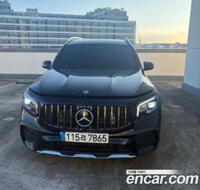 Mercedes-Benz GLB-Class X247