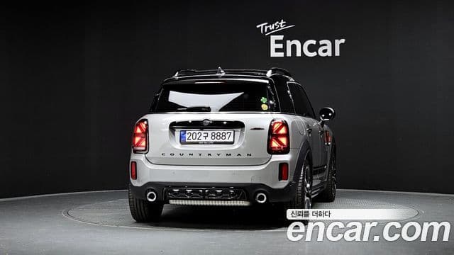 MINI Cooper S Countryman 4