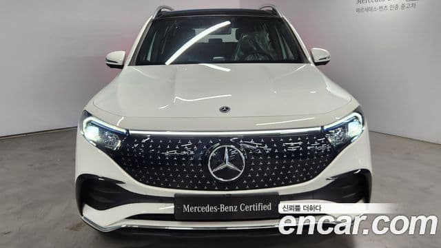Mercedes-Benz EQB X243 3