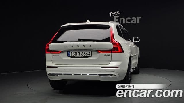 Volvo XC60 2nd Gen 4