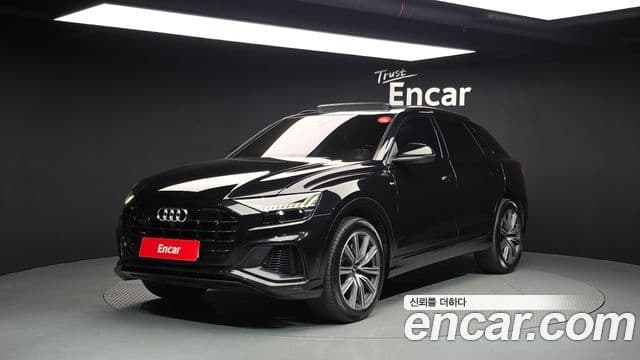 Audi Q8 (4M)