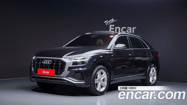 Audi Q8 (4M)