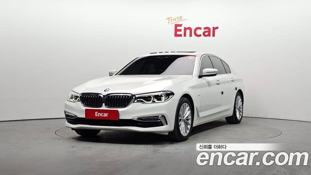 BMW 5 Series (G30)