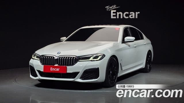 BMW 5 Series (G30)