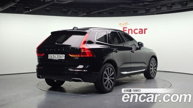 Volvo XC60 2nd Gen 2