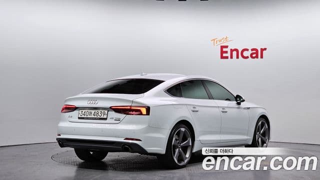 Audi A5 (F5) 2