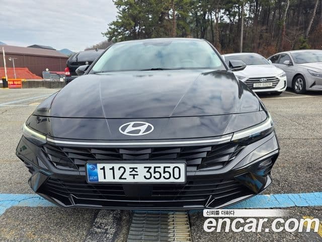 Hyundai The New Avante (CN7)