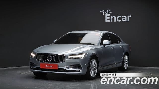 Volvo S90 1