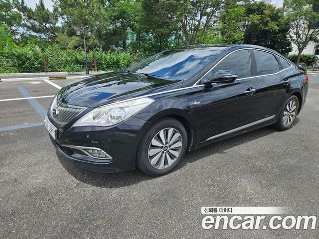 Hyundai Grandeur HG Hybrid