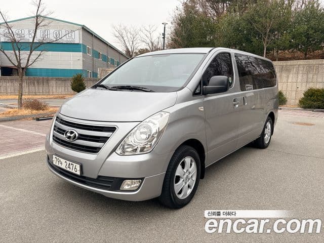 Hyundai Grand Starex