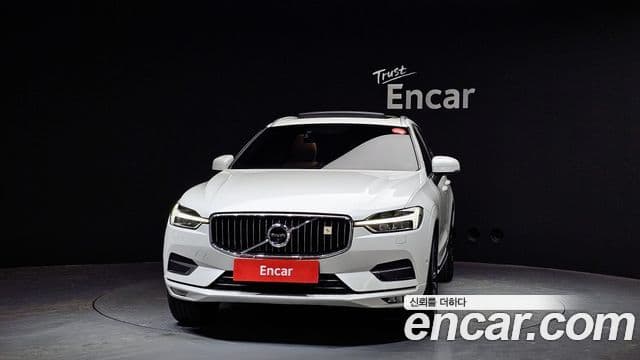 Volvo XC60 2nd Gen 3