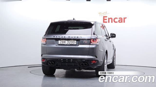 Land Rover Range Rover Sports 2nd Gen 4