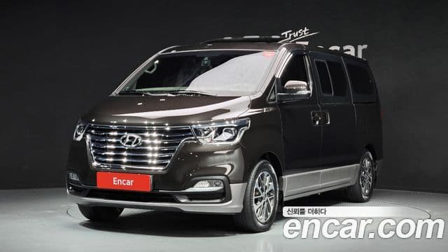 Hyundai The New Grand Starex