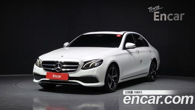 Mercedes-Benz E-Class W213 1