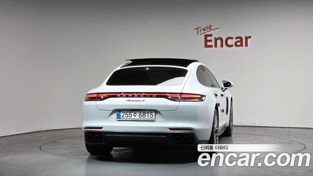Porsche Panamera (971) 4