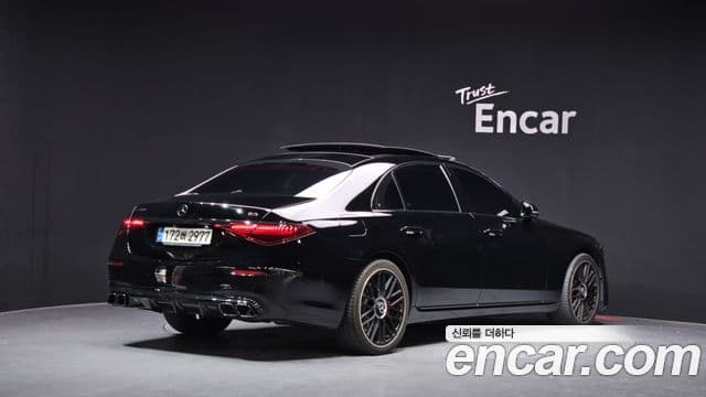 Mercedes-Benz S-Class W223 2