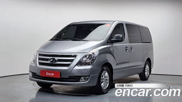 Hyundai Grand Starex 1