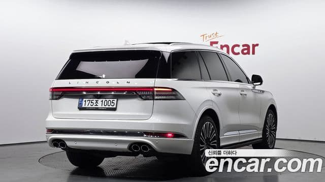 Lincoln Aviator 2nd Gen 2