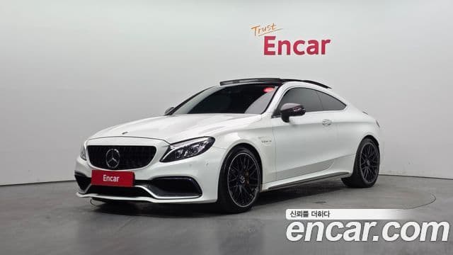 Mercedes-Benz C-Class W205 1