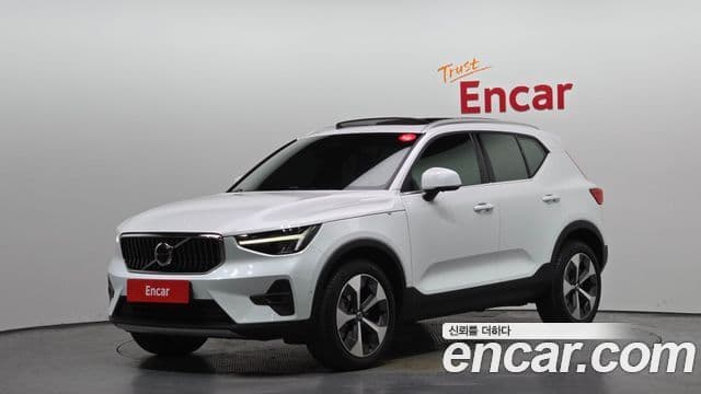 Volvo XC40 1