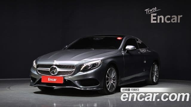 Mercedes-Benz S-Class W222