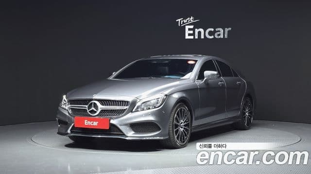Mercedes-Benz CLS-Class W218 1