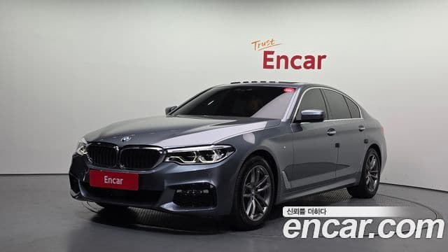 BMW 5 Series (G30)