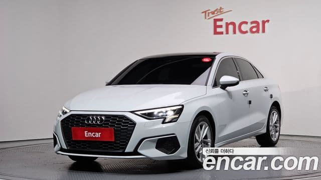 Audi A3 (8Y)