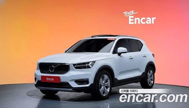 Volvo XC40 1
