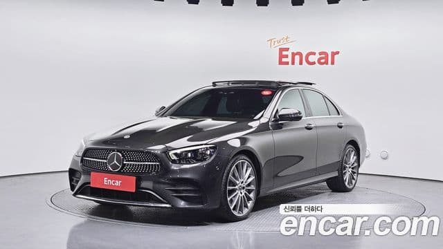 Mercedes-Benz E-Class W213 1