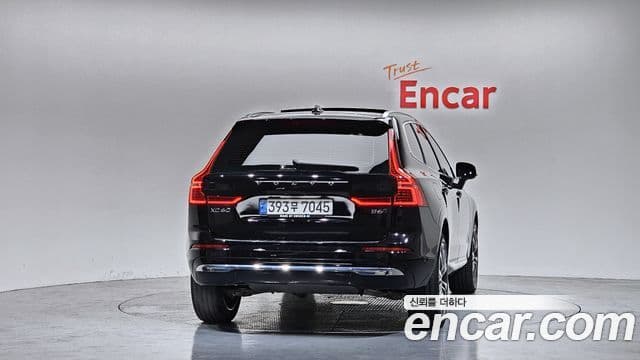 Volvo XC60 2nd Gen 4