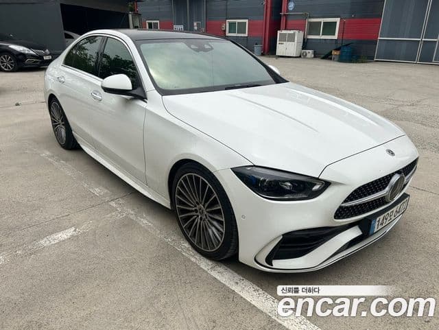 Mercedes-Benz C-Class W206 1