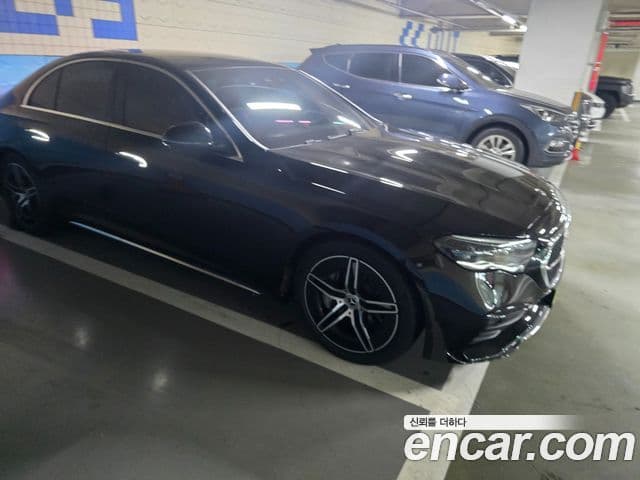 Mercedes-Benz E-Class W214 3
