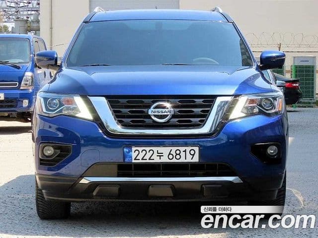 Nissan Pathfinder 4th Gen