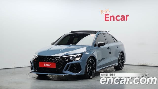 Audi RS3 (8Y)