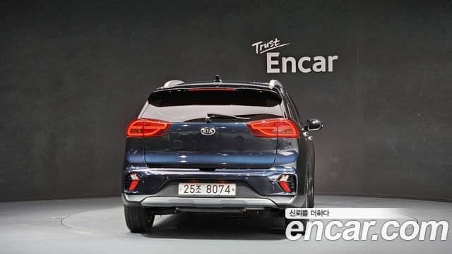 Kia The New Niro 4