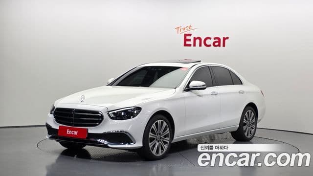 Mercedes-Benz E-Class W213 1