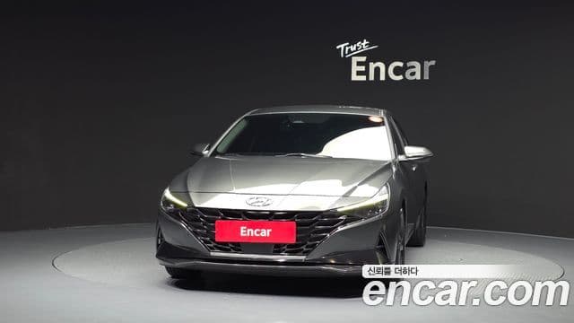 Hyundai Avante (CN7) 3