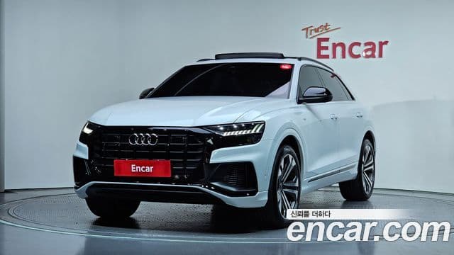 Audi Q8 (4M)