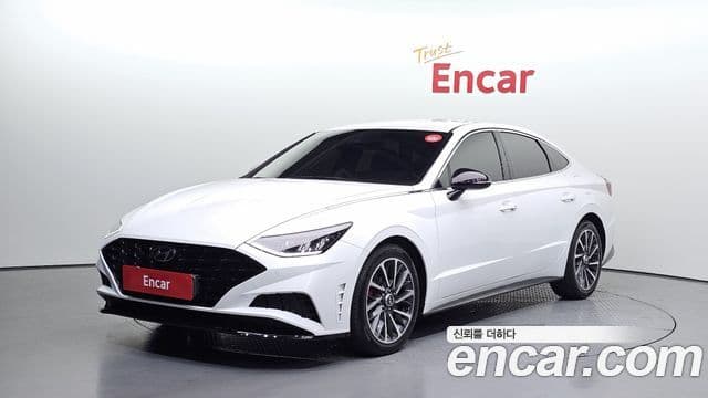 Hyundai Sonata (DN8)
