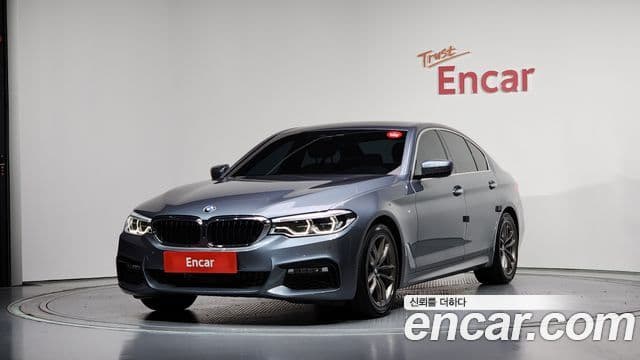 BMW 5 Series (G30)