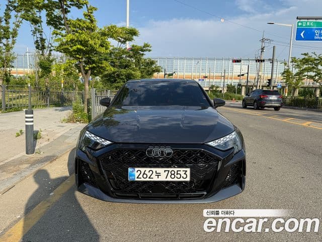 Audi RS3 (8Y)