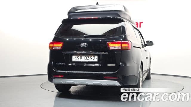 Kia All New Carnival 4