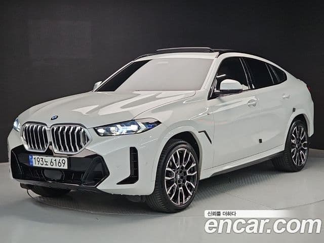 BMW X6 (G06)
