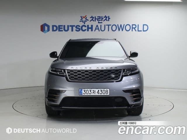 Land Rover Range Rover Velar 3