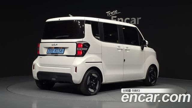 Kia The New Kia Ray EV 2