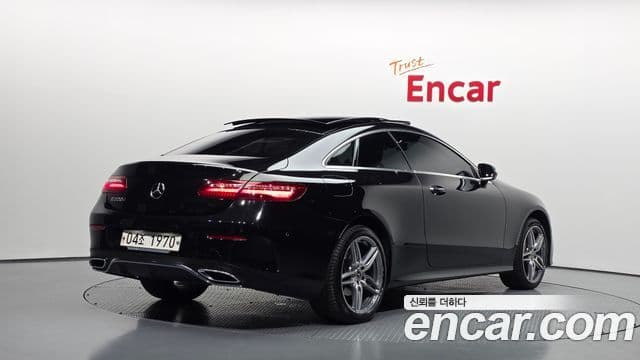 Mercedes-Benz E-Class W213 2