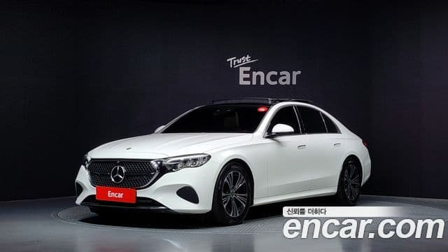 Mercedes-Benz E-Class W214