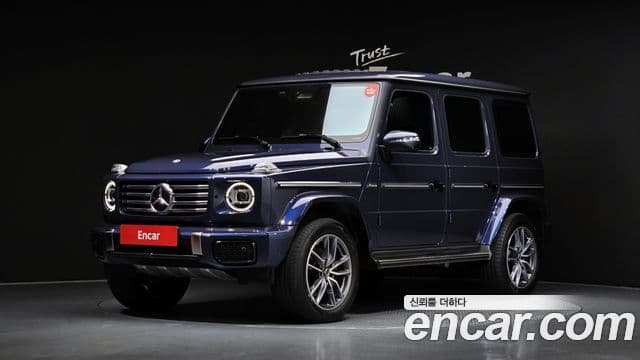 Mercedes-Benz G-Class W465