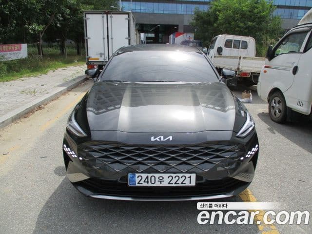 Kia K8 Hybrid